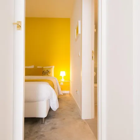 Casasupertubos - 9, 11 & 12 Apartment Peniche